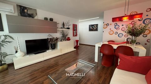 Foto 4 de Piso en venta en Calle Poeta Zorrilla, Plaza de Toros - Avenida Chapí - Trinquete, Elda