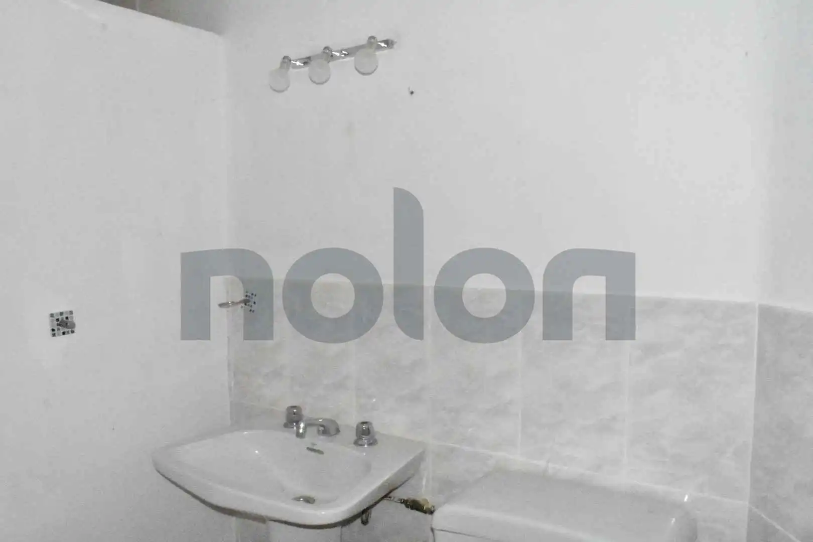 Baño de Casa adosada en venta en Villacid de Campos con Calefacción