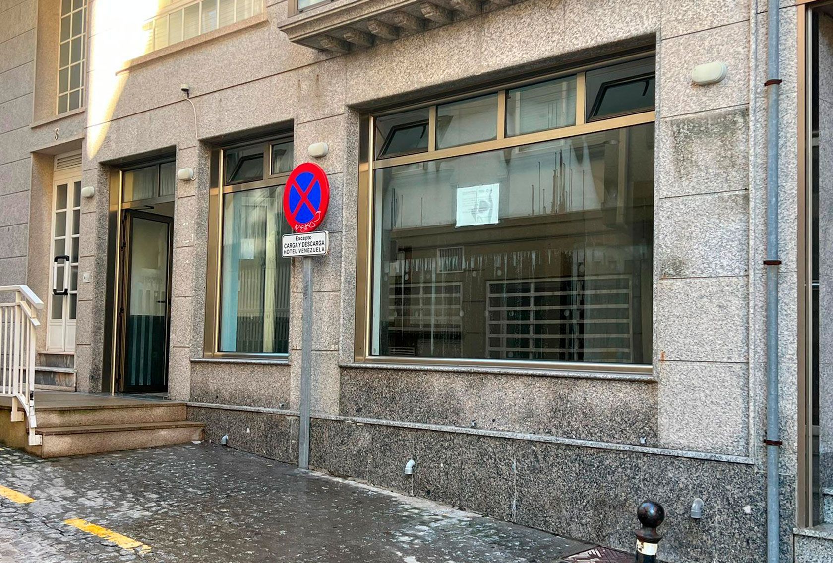 Local de alquiler en Rúa de Madrid, Sanxenxo pueblo