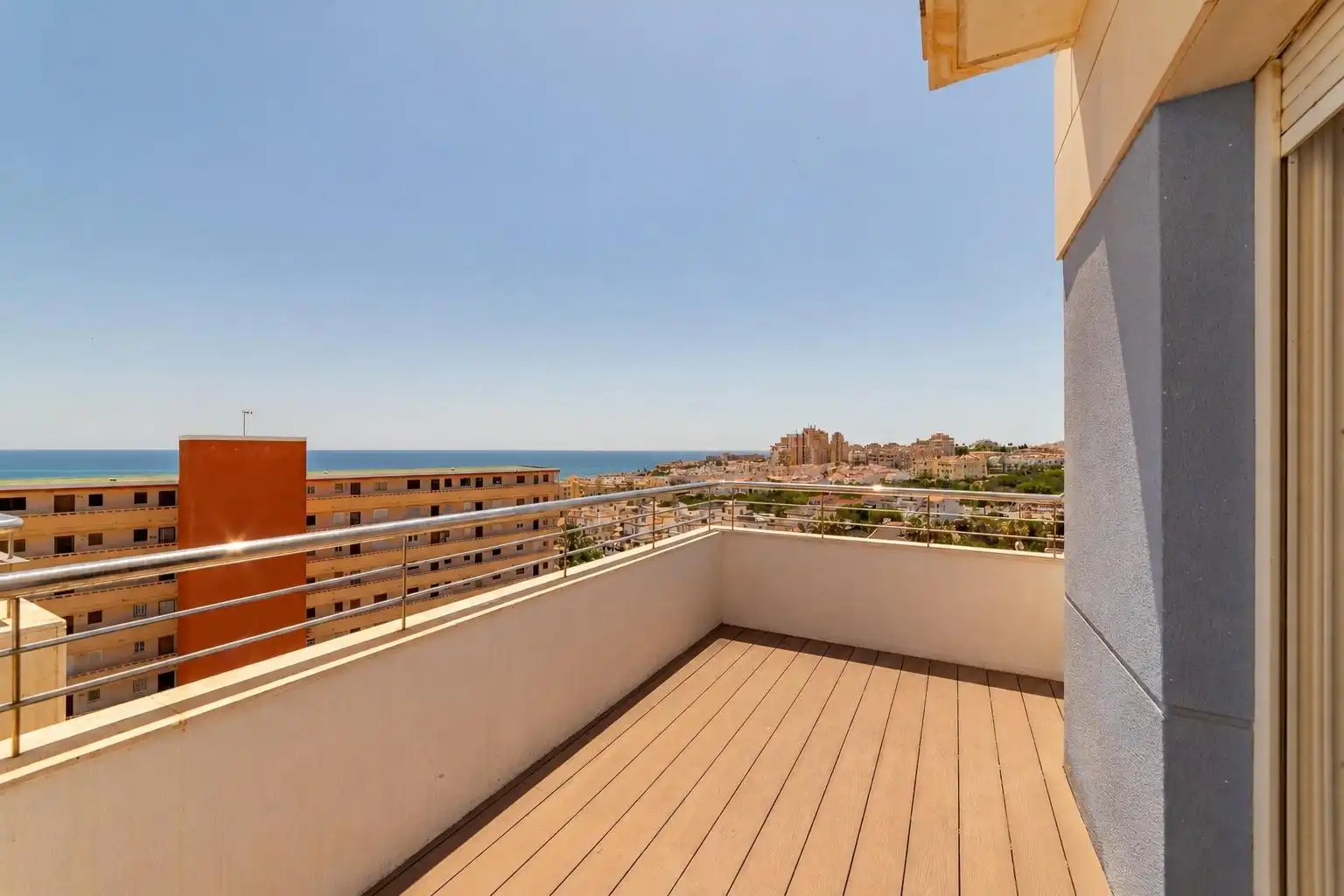 Terraza de Ático en venta en Torrevieja con Aire acondicionado, Terraza y Trastero