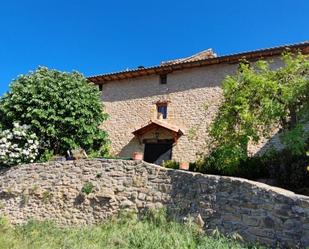 Vista exterior de Casa o xalet en venda en Leoz / Leotz amb Calefacció, Terrassa i Traster
