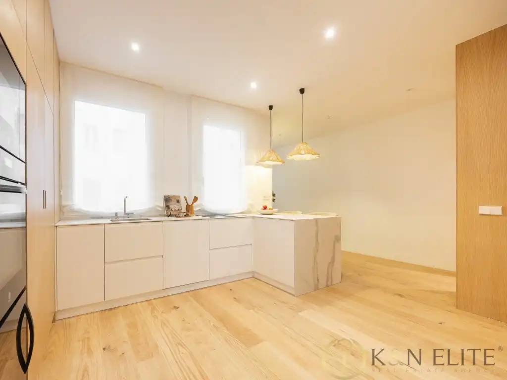 Flat with terrace for sale in Calle Castello, imagen 13