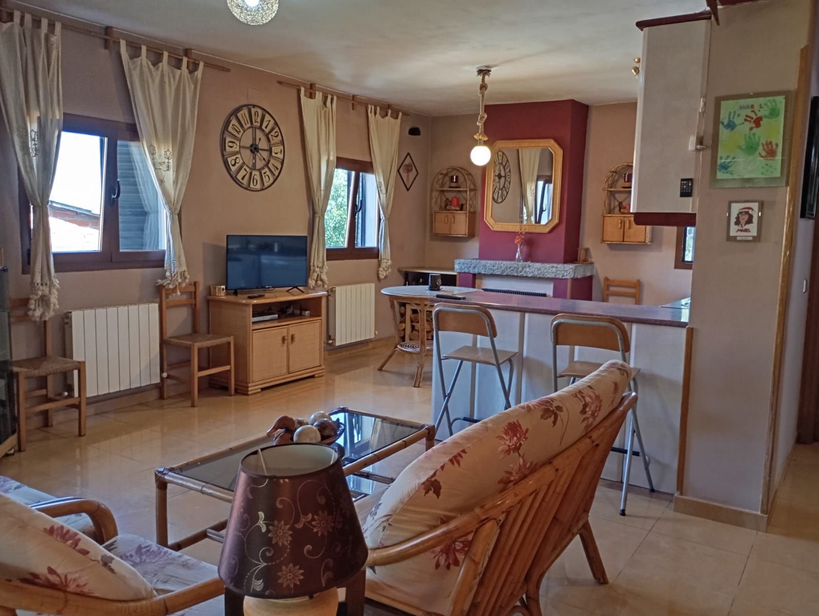 Living room of House or chalet for sale in El Hoyo de Pinares   with Heating, Private garden and Furnished