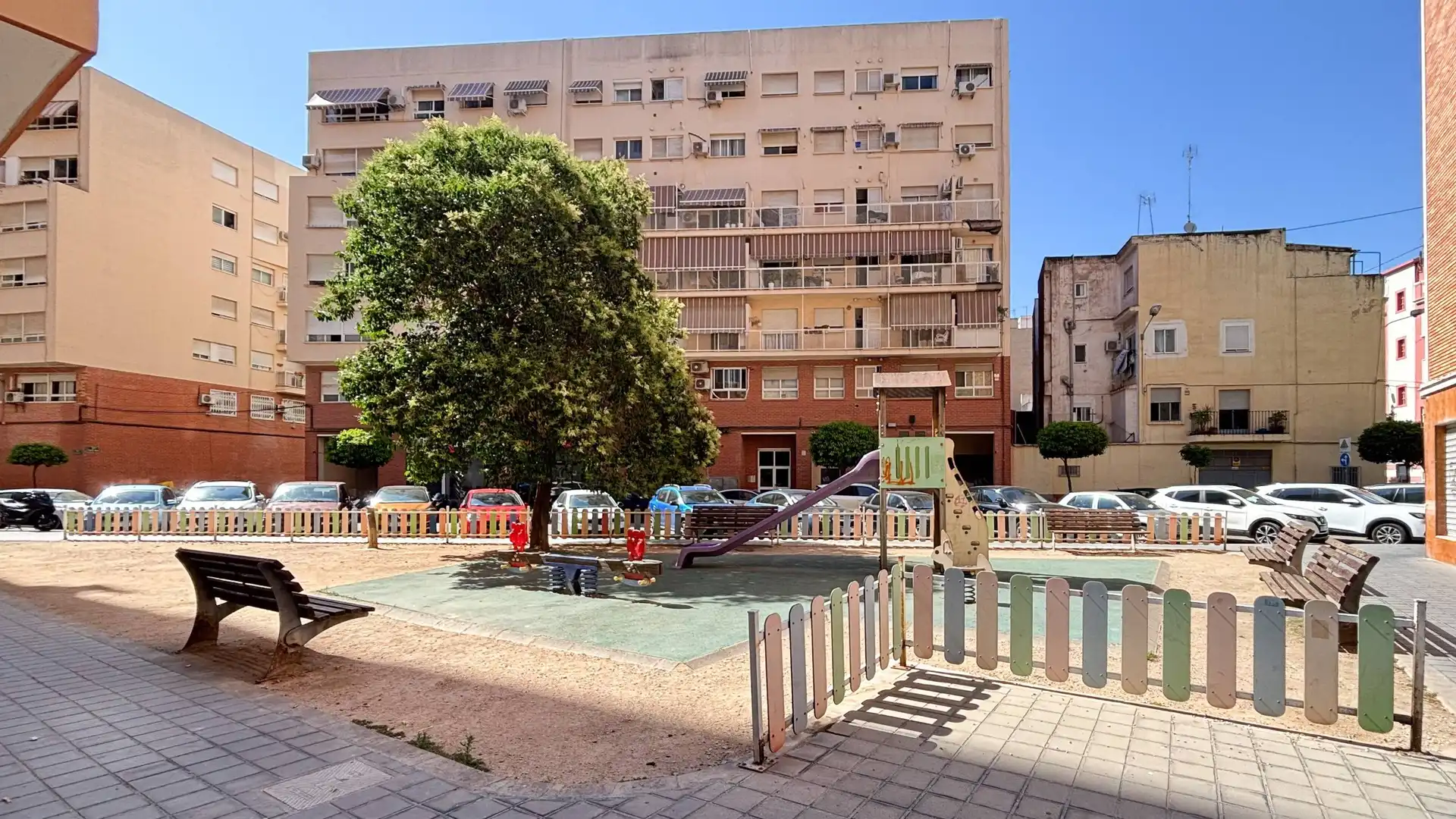 Außenansicht von Wohnung zum Verkauf in Valencia mit Terrasse