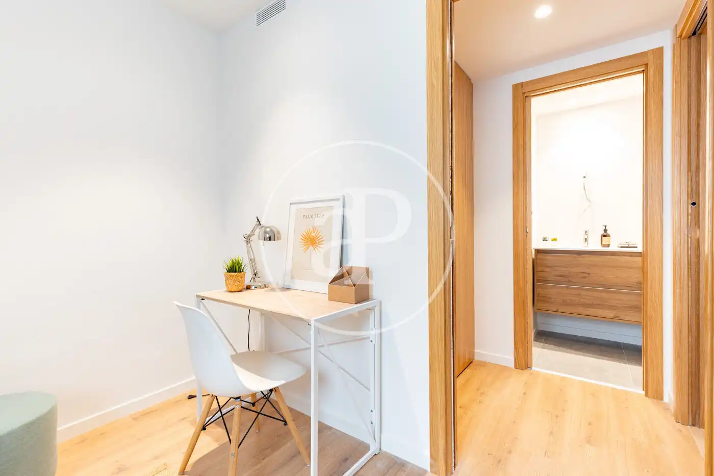Bedroom of Flat for sale in Sant Cugat del Vallès  with Air Conditioner, Heating and Terrace