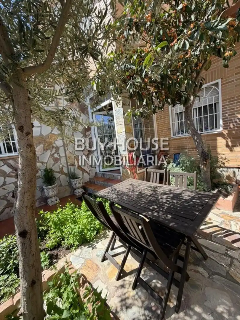 Xalet amb jardí en venda a Yuncos, imagen 2