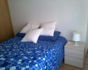 Dormitori de Apartament per a compartir en Oviedo  amb Aire condicionat i Terrassa