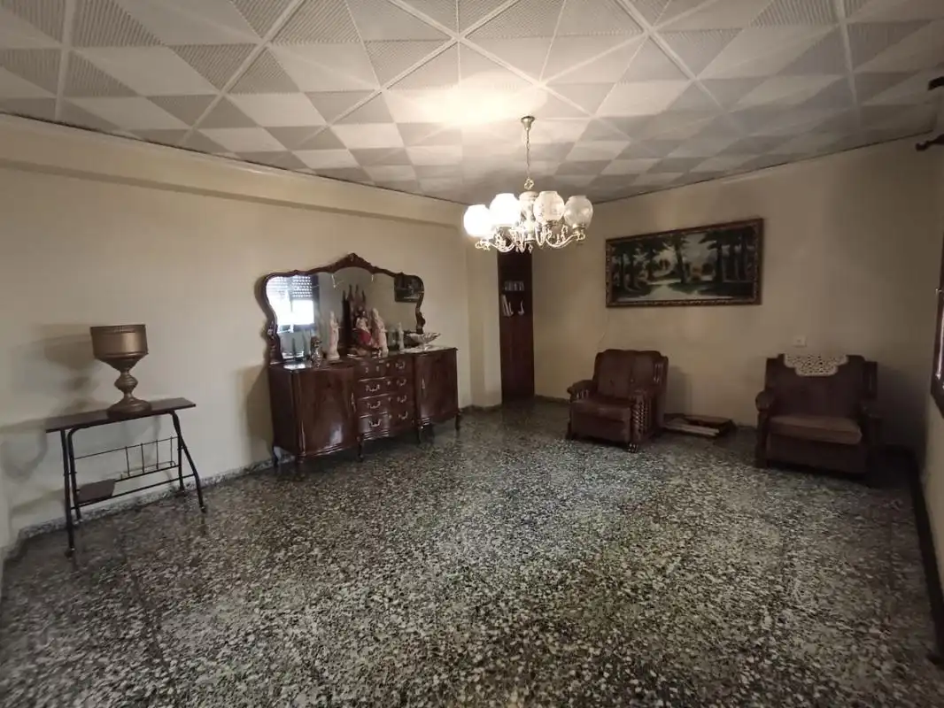 Casa bifamiliare con terrazza in vendita a C. Azorín