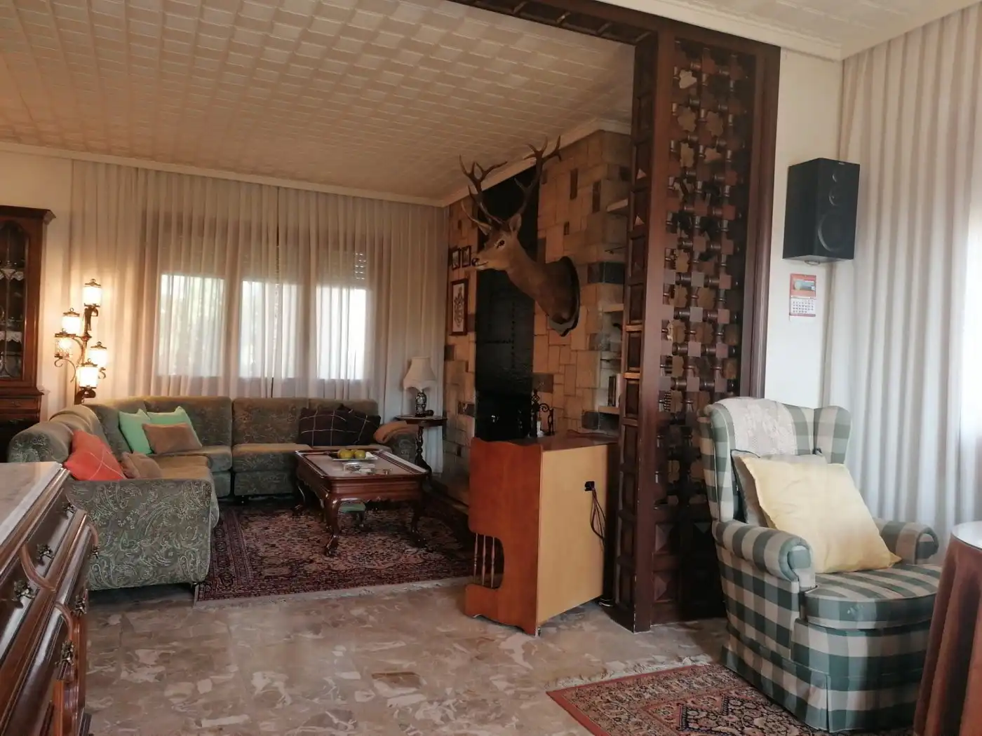 Sala d'estar de Casa o xalet en venda en Ocaña amb Calefacció, Jardí privat i Terrassa