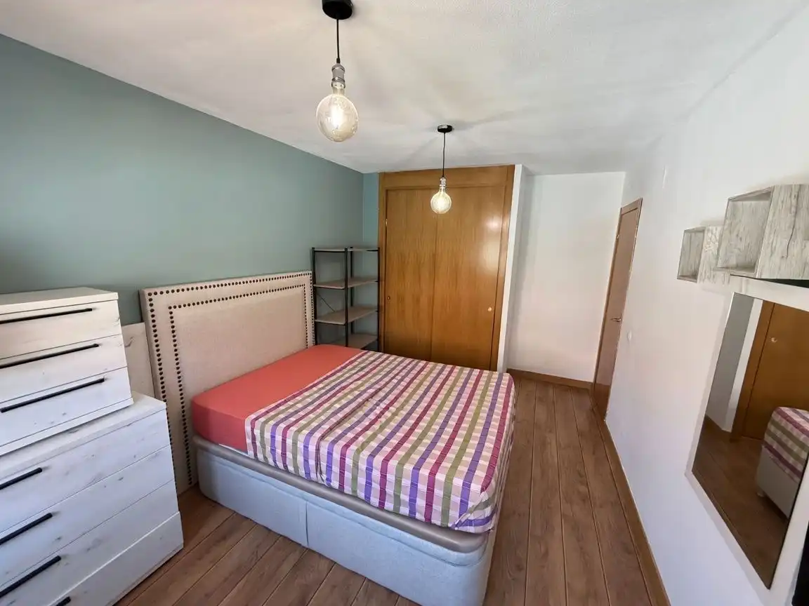 Dormitori de Casa o xalet en venda en Tórtola de Henares amb Calefacció i Terrassa