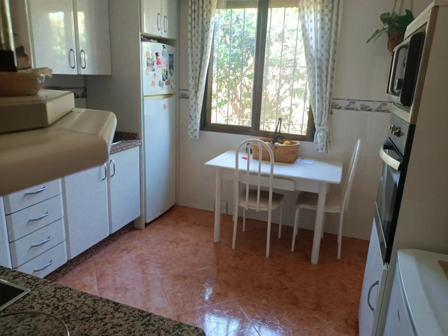 Kitchen of Houses for sale in Córdoba  with Air Conditioner, Private garden and Swimming Pool