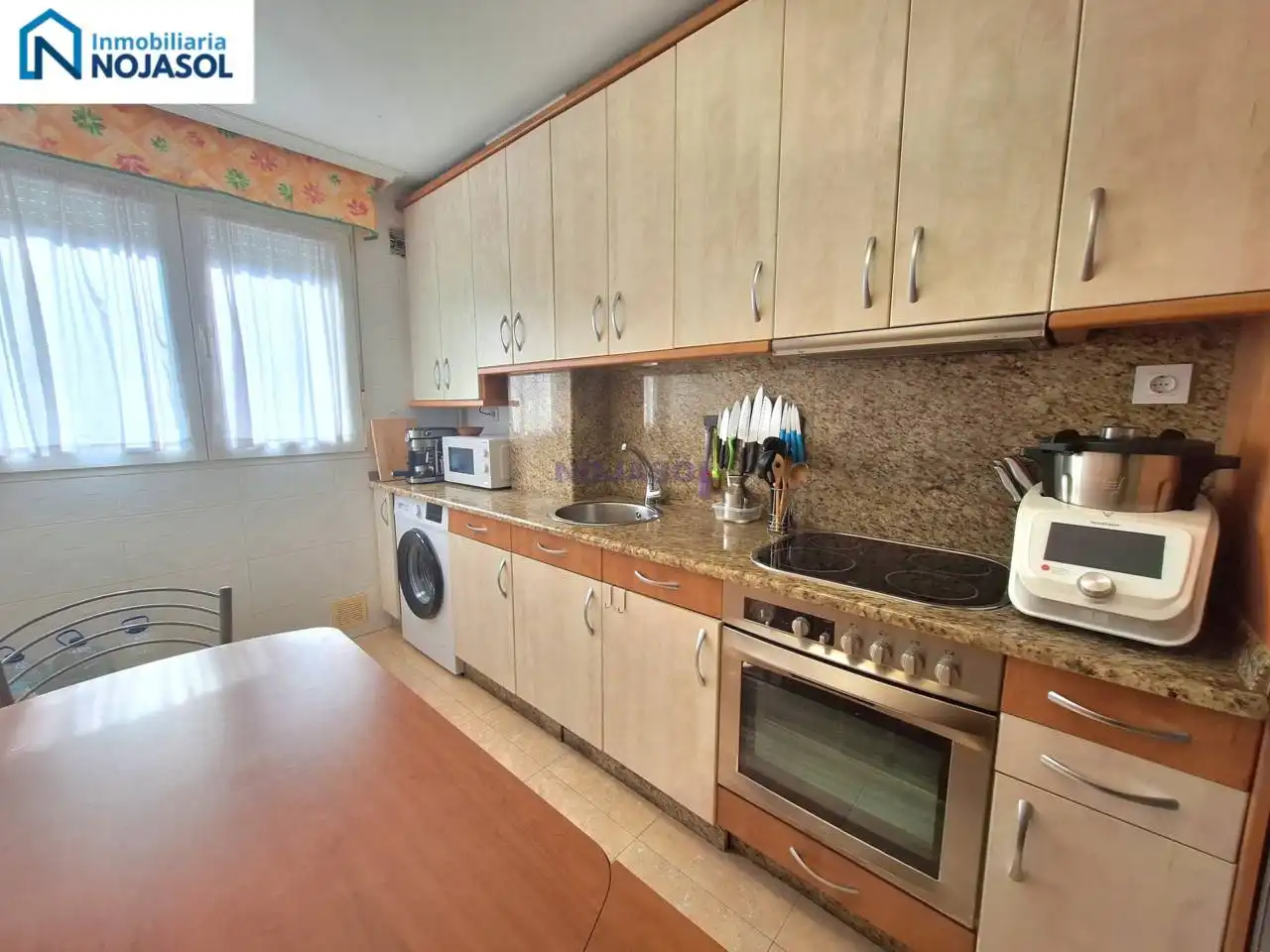 Kitchen of Apartments for sale in Santoña  with Heating, Parquet flooring and Furnished