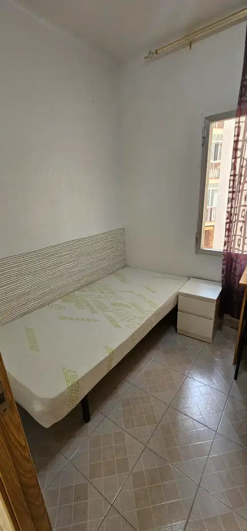 Flat for rent in Carrer Rovira i Virgili, 34, Eixample