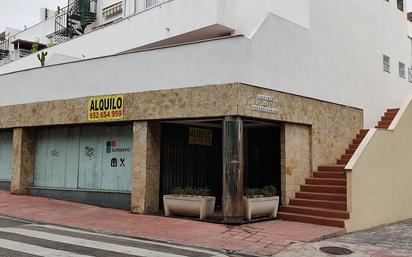 Vista exterior de Local en venda en Benalmádena