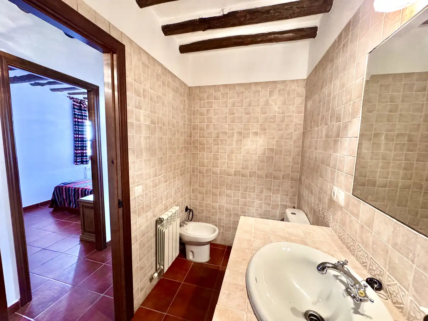 Bathroom of Buildings for sale in Juviles  with Alarm
