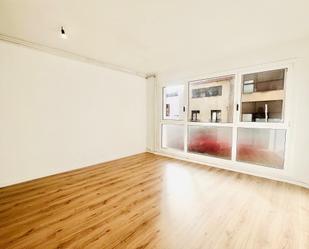 Living room of Premises to rent in Cornellà de Llobregat  with Air Conditioner and Parquet flooring