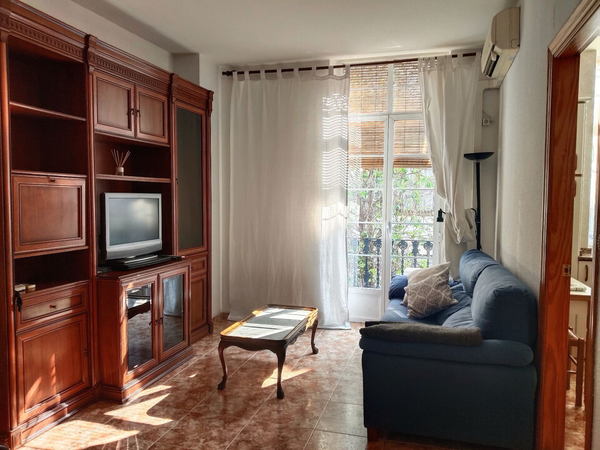 Sala d'estar de Pis de lloguer en  Valencia Capital amb Aire condicionat, Calefacció i Terrassa