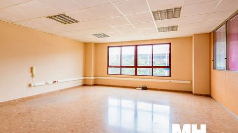 Photo 4 of Office for sale in Av Francia, 81, Piscinas, Vila-real