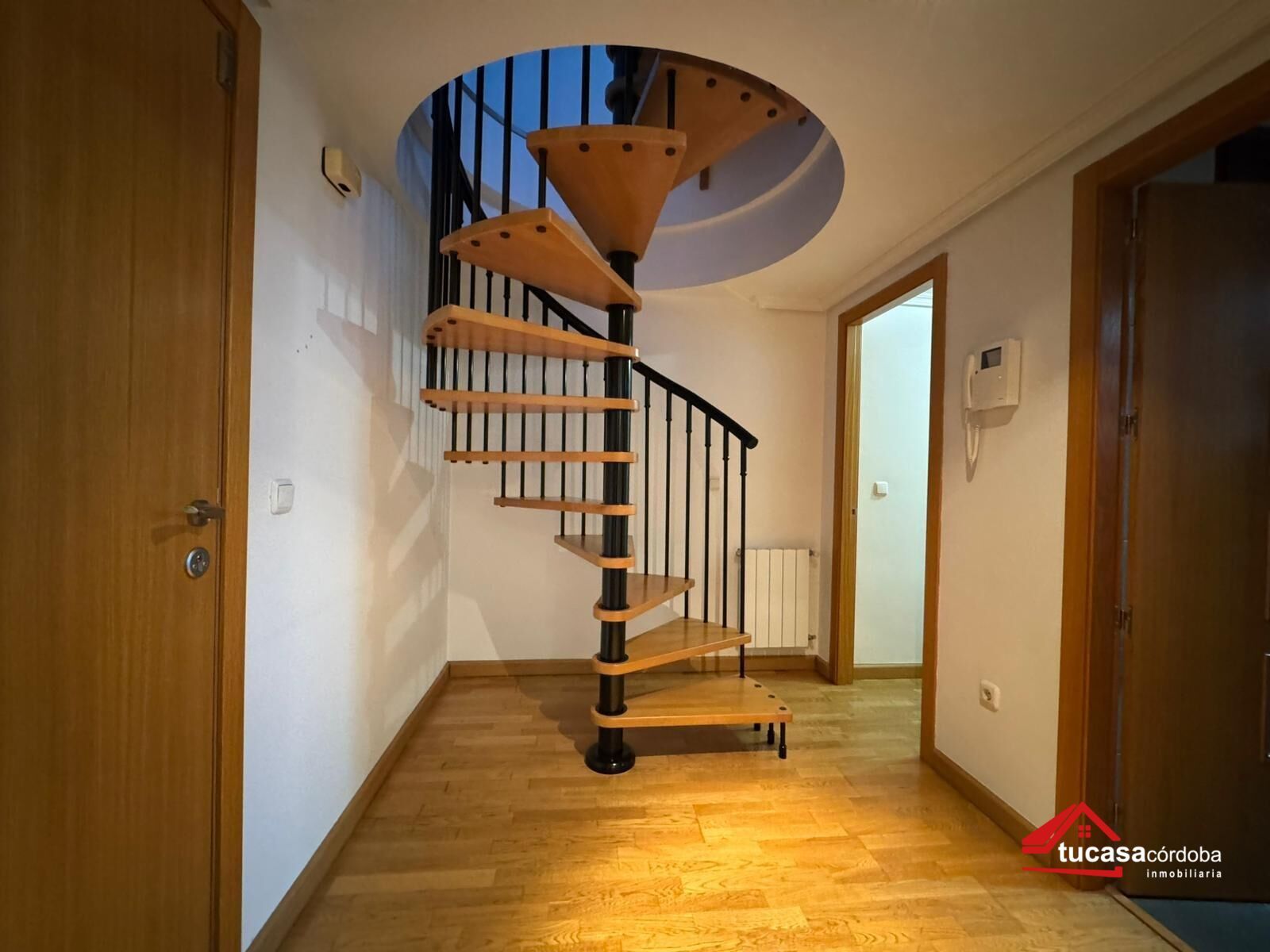 Flat for sale in  Córdoba Capital  with Air Conditioner, Parquet flooring and Storage room