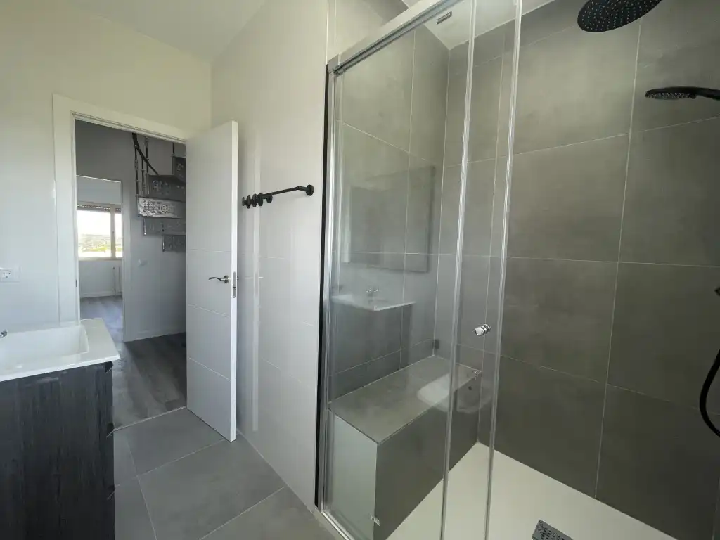 Detached homes for rent in Calle Brazos De Los, La Navata