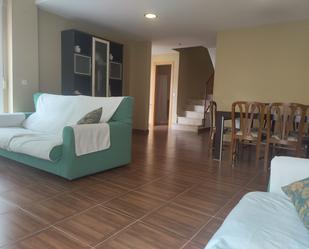 Living room of House or chalet to rent in Serra  with Private garden, Terrace and Furnished