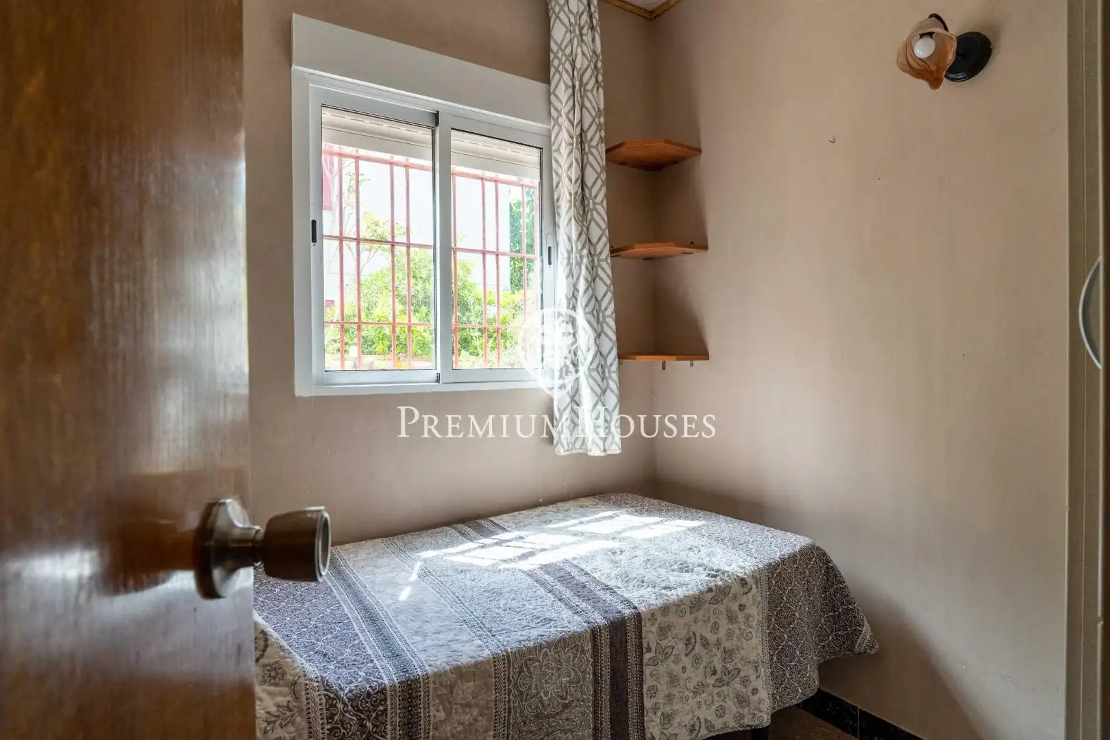 Bedroom of Houses for sale in Tarragona  with Air Conditioner, Heating and Private garden