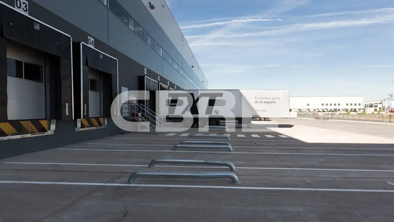 Nave industrial con ascensor en alquiler en Calle Orfebres Nave 12, imagen 8