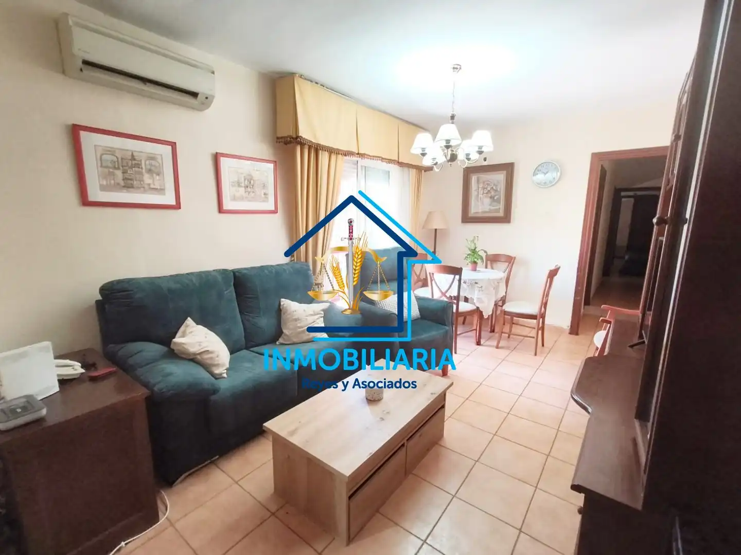 Wohnzimmer von Wohnung zum Verkauf in Córdoba mit Klimaanlage, Terrasse und Möbliert
