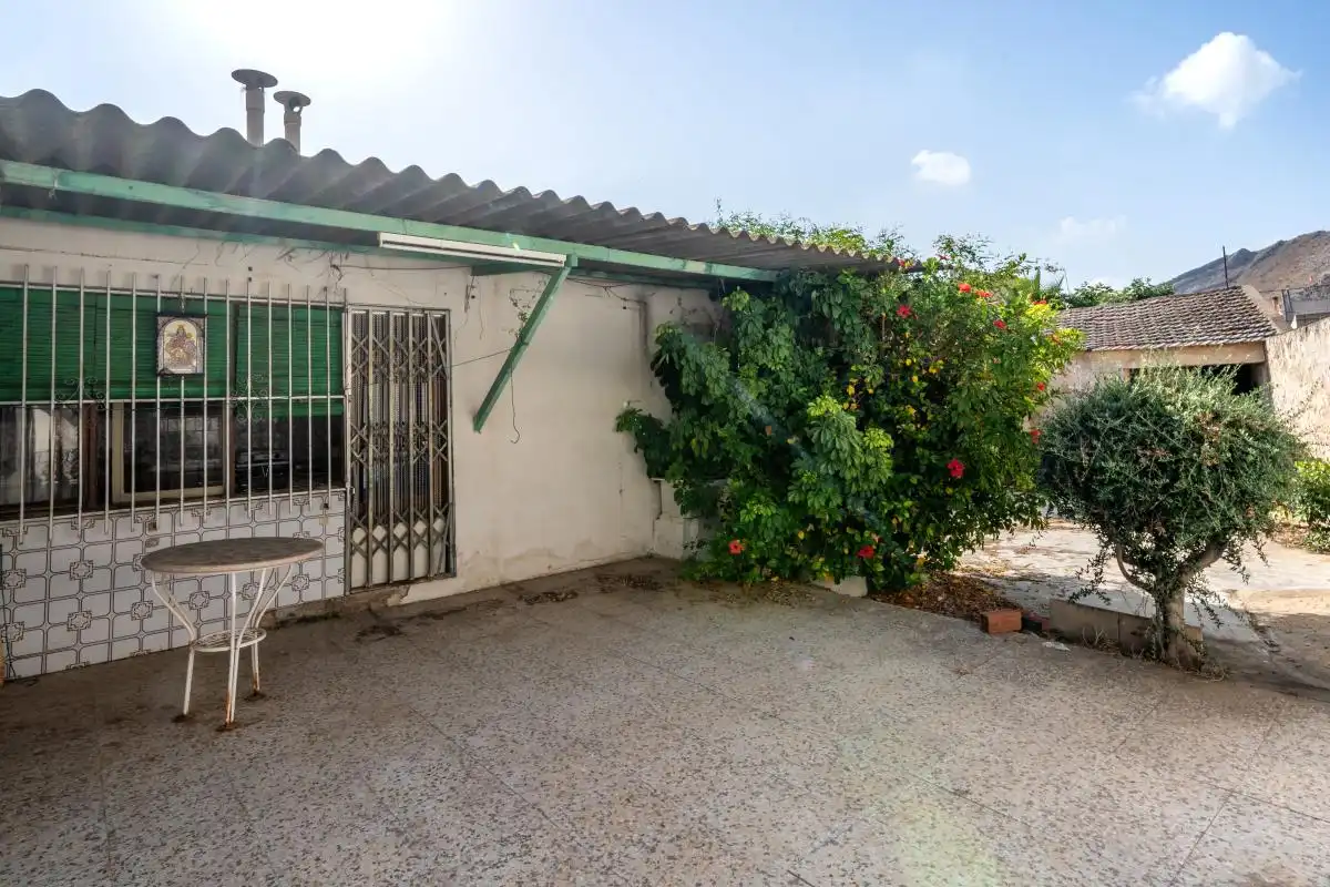 Jardí de Casa adosada en venda en Cox amb Calefacció, Jardí privat i Terrassa