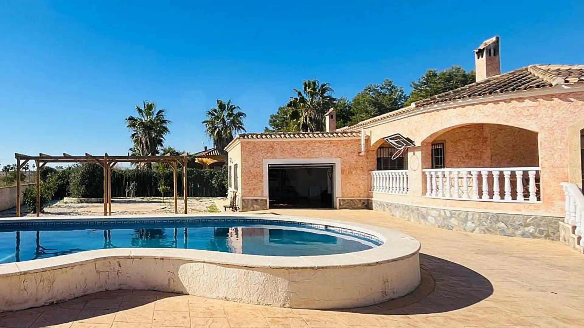 Piscina de Casa o xalet en venda en Dolores amb Aire condicionat, Terrassa i Piscina