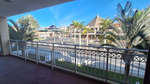 Foto 3 de Piso en venta en Calle Arenales, Los Cristianos, Arona