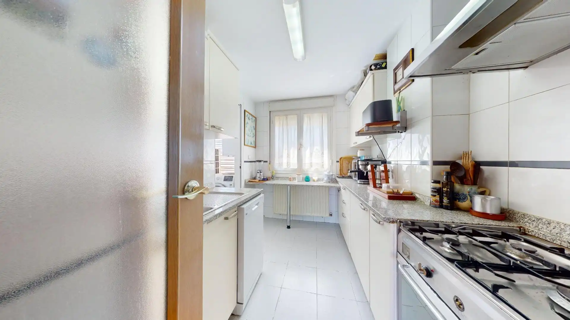 Kitchen of Attic for sale in Madrid  with Air Conditioner, Heating and Terrace
