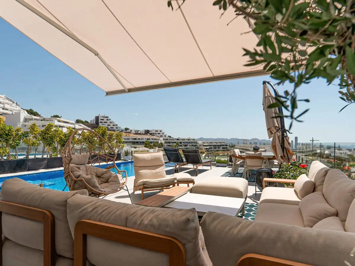 Chalet con piscina en venta en Golf Bahía, imagen 39