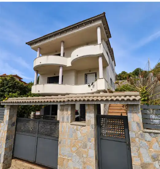 Exterior view of Houses for sale in El Vendrell  with Terrace and Storage room