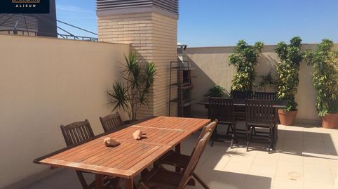 Foto 5 de Àtic de lloguer a Avenida Avenida Naciones, 30, PAU 5, Alicante / Alacant