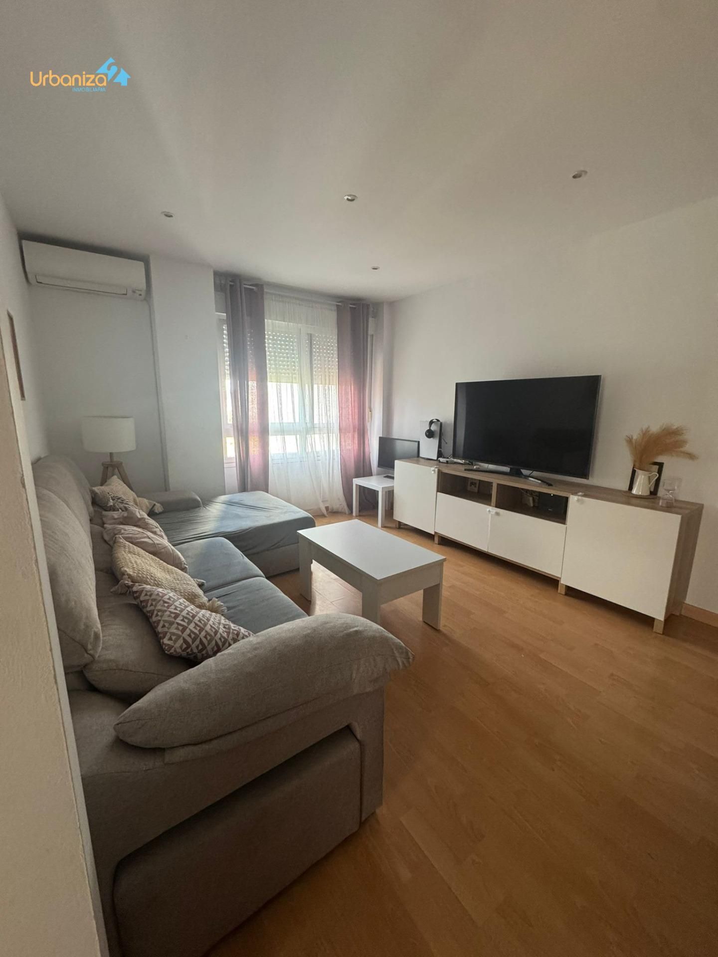 Sala d'estar de Apartament en venda en Badajoz Capital amb Aire condicionat