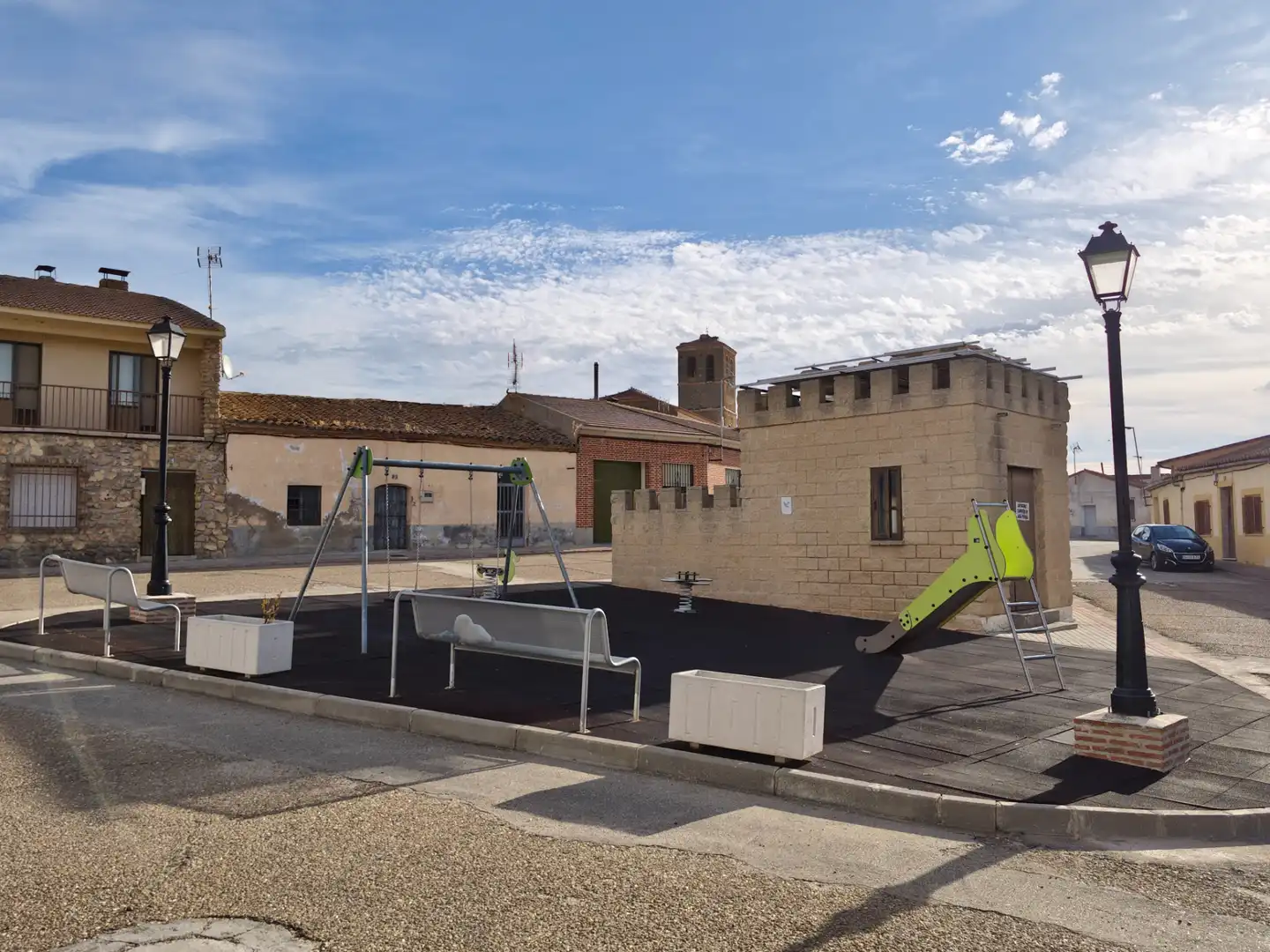 Terrassa de Casa o xalet en venda en Brahojos de Medina amb Calefacció, Jardí privat i Traster