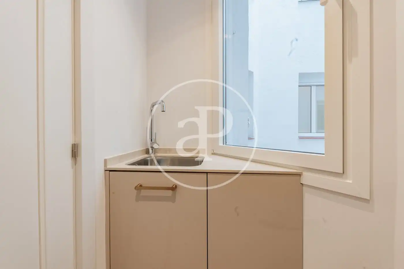Cuina de Pis en venda en Madrid amb Aire condicionat, Calefacció i Terrassa
