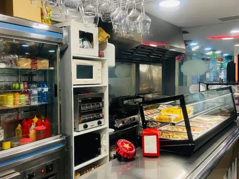 Local comercial en traspaso en Av. de Matadepera 38, Galeria Center Local 9 y 10 ( Bar cafeteria) 38, imagen 13