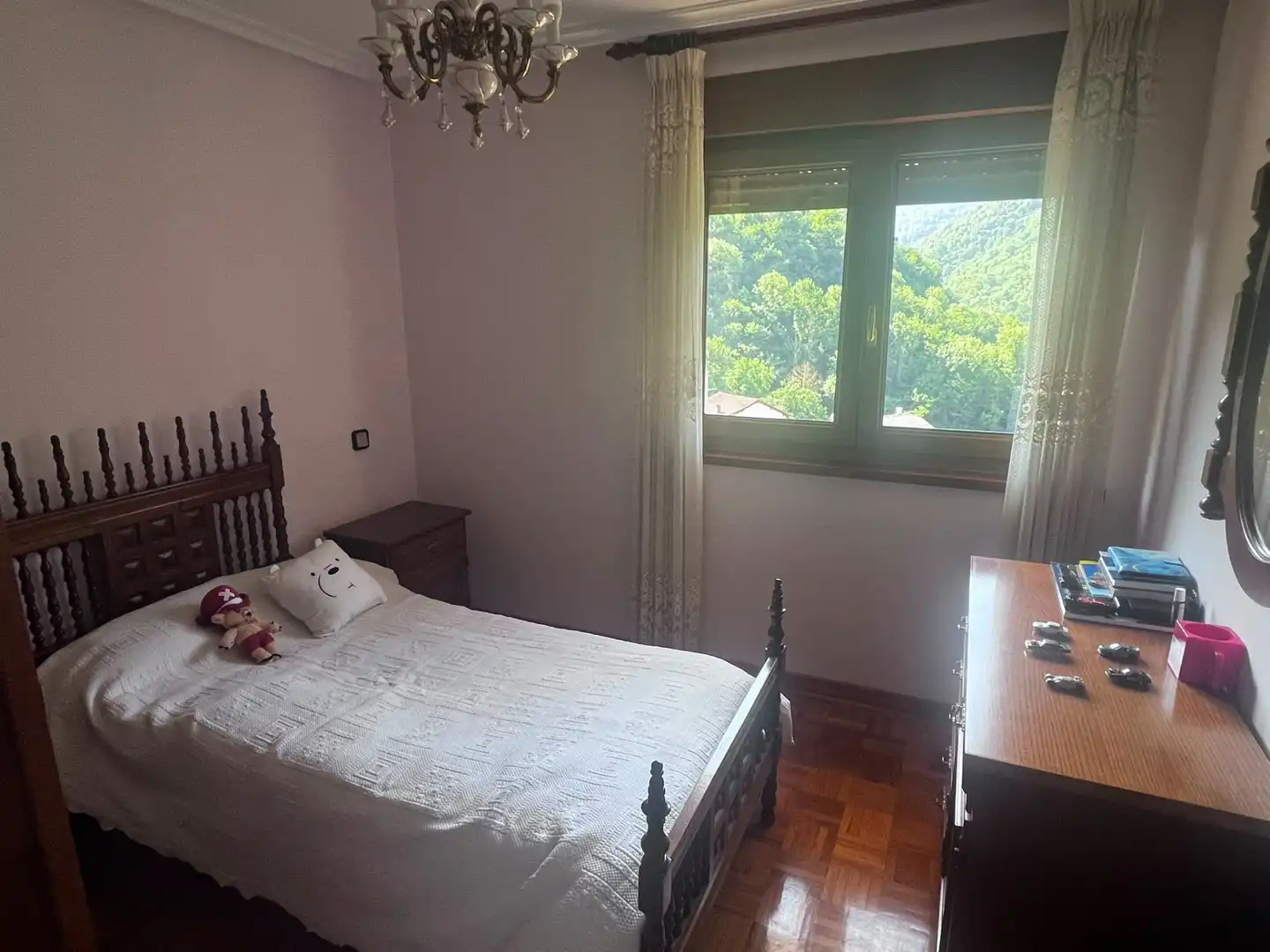 Dormitori de Casa o xalet en venda en Oseja de Sajambre amb Calefacció, Jardí privat i Parquet