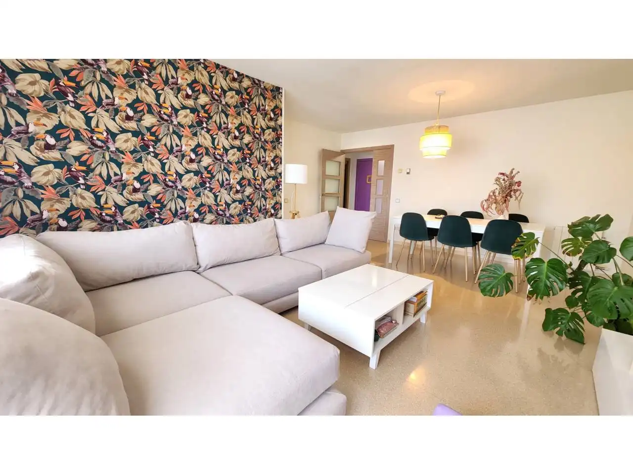 Sala de estar de Piso en venta en Terrassa con Aire acondicionado, Calefacción y Trastero