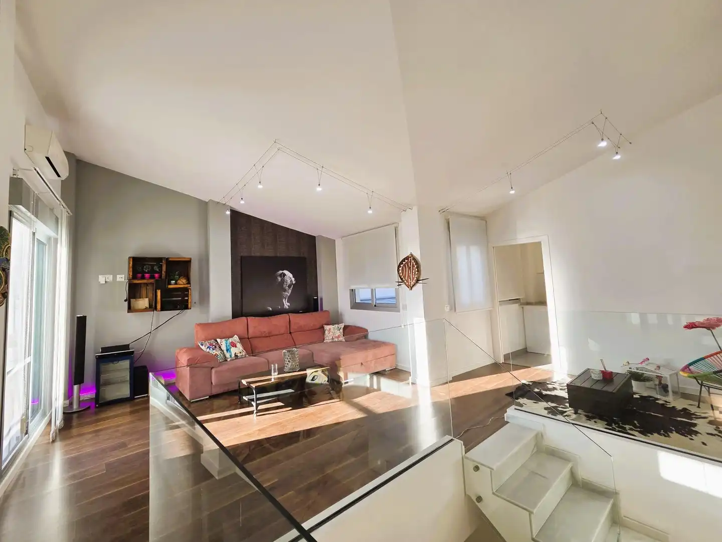 Sala d'estar de Casa o xalet de lloguer en Sueca amb Aire condicionat, Terrassa i Moblat