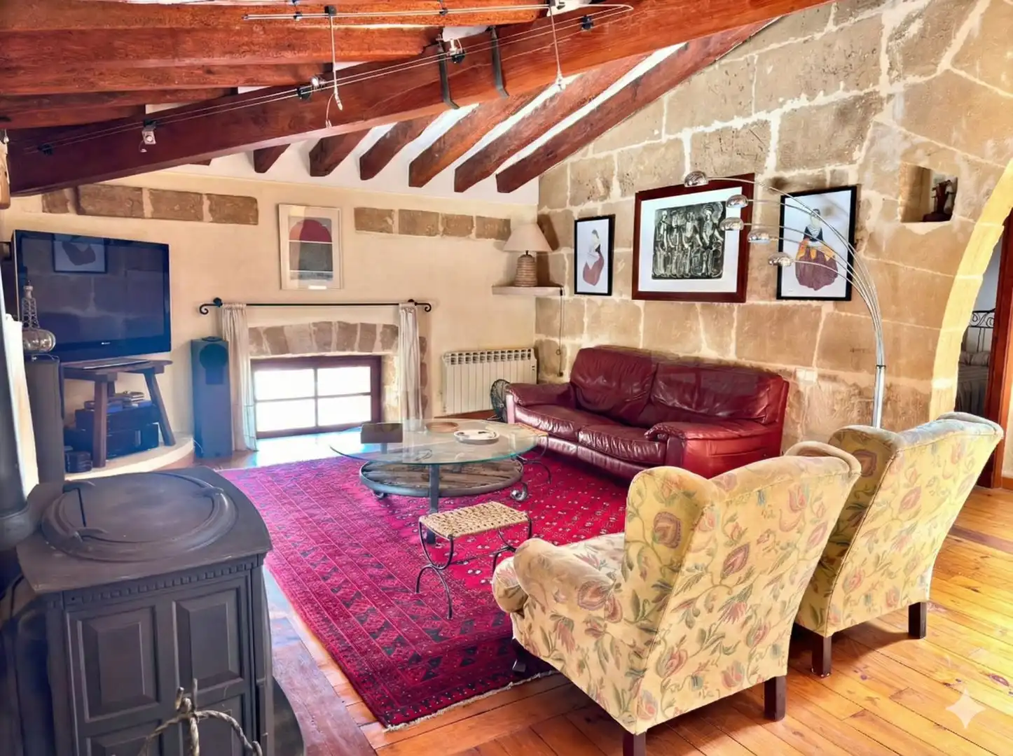 Sala d'estar de Àtic de lloguer en Pollença amb Aire condicionat, Calefacció i Parquet