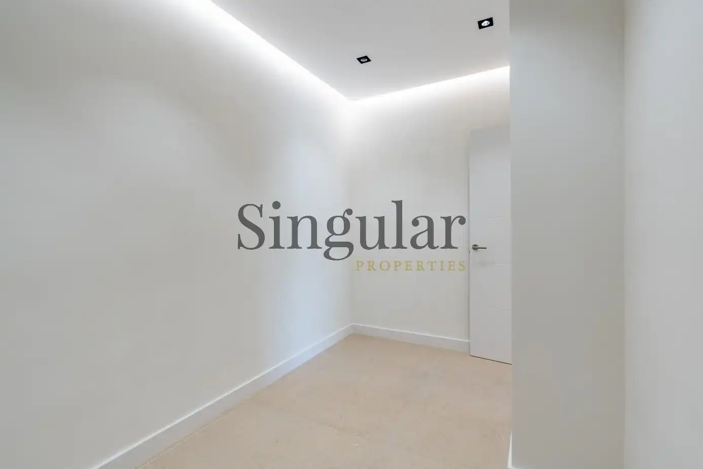 Habitación de Piso en venta en Barcelona con Aire acondicionado, Calefacción y Terraza