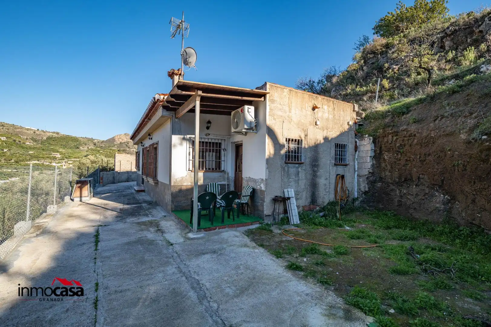 Vista exterior de Casa o chalet en venta en Los Guájares