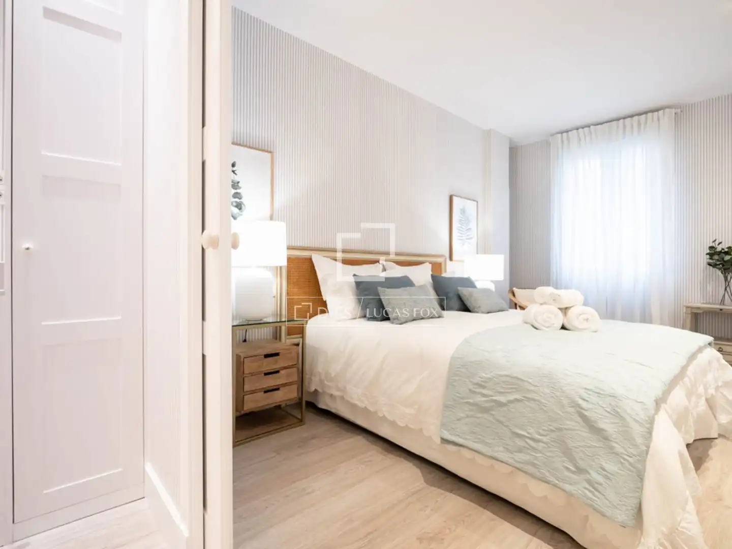 Bedroom of Flat for rent in Madrid  with Air Conditioner, Parquet flooring and Furnished