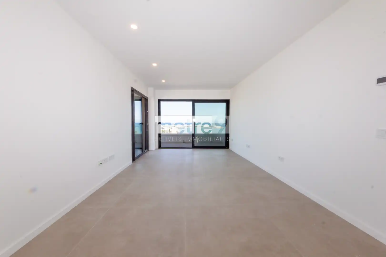 Sala de estar de Piso de alquiler en Mataró con Aire acondicionado, Calefacción y Terraza