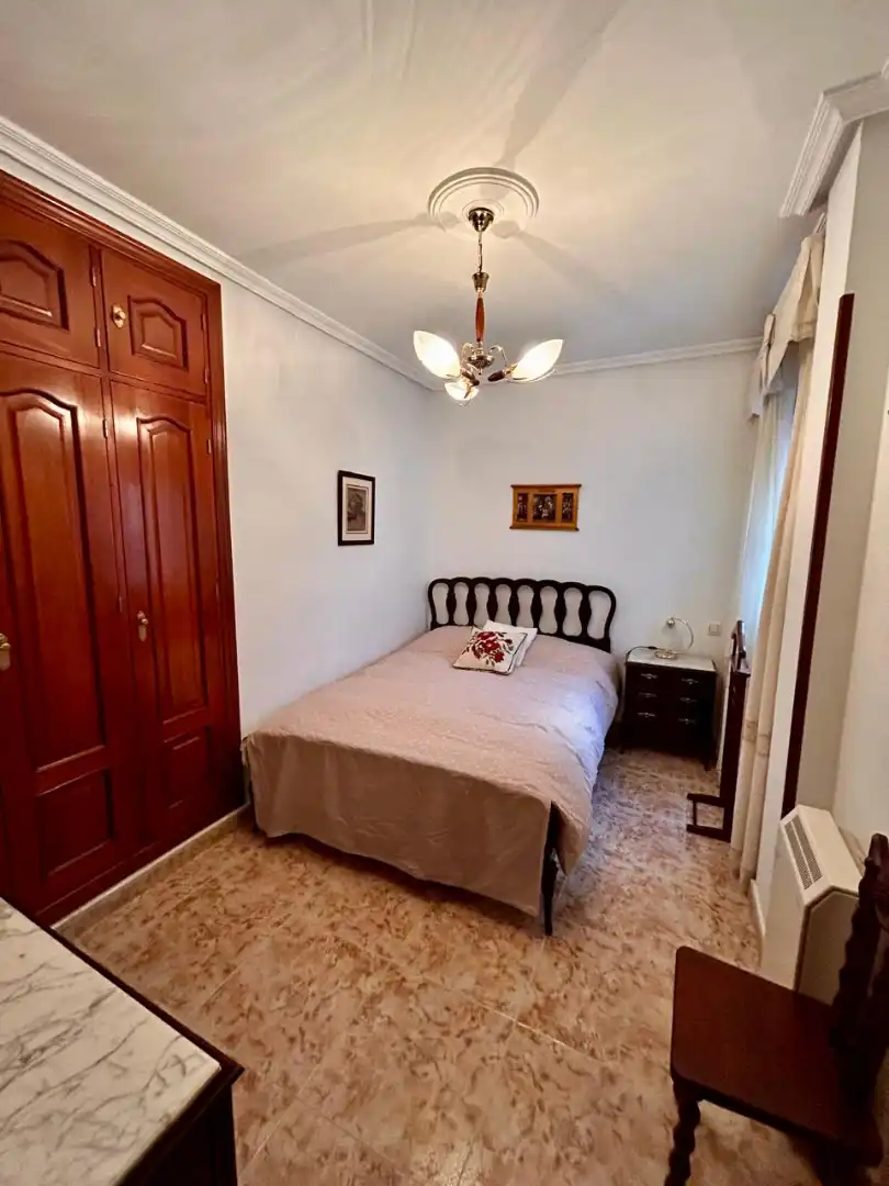 Bedroom of Flat for sale in Aldea del Cano  with Heating, Terrace and Furnished