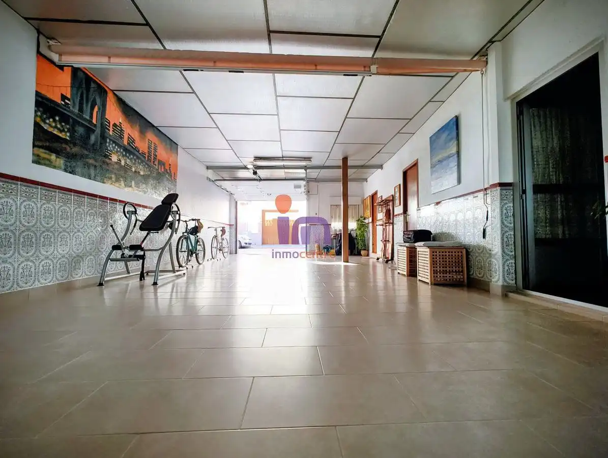 Casa con terraza en venta en Valdepeñas, imagen 7