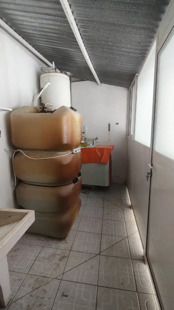 Cuina de Casa o xalet en venda en Baza amb Calefacció i Moblat